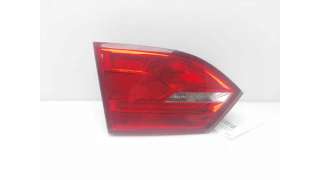 PILOTO TRASERO IZQUIERDO INTERIOR VOLKSWAGEN JETTA IV (2008-) - L.8080955 / 5C6945093
