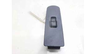MANDO ELEVALUNAS DELANTERO DERECHO MITSUBISHI COLT VI (2004-2012) 1.3 LPG 95CV 1332CC - L.8082052 / MR587944
