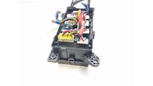 CAJA RELES / FUSIBLES KIA CARNIVAL II (2001-2006) 2.9 CRDI 144CV 2902CC - L.8082449 / 0K53H66760 2