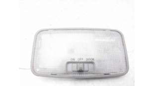 LUZ INTERIOR TOYOTA YARIS (2005-2010) 1.3 VVT-I (SCP90) 87CV 1298CC - L.8082801 / 8124052040B0