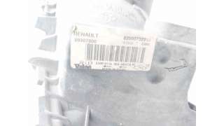 FARO DERECHO RENAULT MEGANE II RANCHERA FAMILIAR (2004-2006) 1.5 DCI (KM02, KM13) 101CV 1461CC - L.8088367 / 8200073221