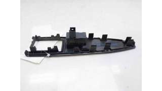 MANDO ELEVALUNAS DELANTERO DERECHO CITROEN C6 (2005-2011) 2.7 HDI 204CV 2720CC - L.8089136 / 96519386ZD