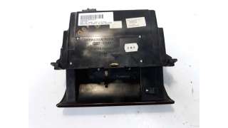 CENICERO AUDI A4 AVANT  - M.635210 / 8D0857951G