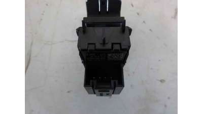 MANDO ELEVALUNAS TRASERO IZQUIERDO SEAT LEON  - M.647099 / 5G0959855S