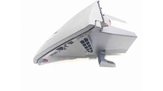 GUANTERA OTROS VEHICULOS - L.8094498 / 685007128R