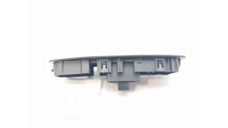 MANDO ELEVALUNAS DELANTERO DERECHO RENAULT MEGANE IV FASTBACK (2015-) 1.2 TCE 130 (B9MR) 130CV 1197CC - L.8096667 / 8096052