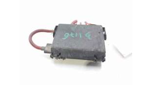 CAJA RELES / FUSIBLES VOLKSWAGEN GOLF IV (1997-2005) 1.8 T 150CV 1781CC - L.8106941 / 443937527