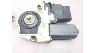 MOTOR ELEVALUNAS TRASERO DERECHO VOLKSWAGEN GOLF IV (1997-2005) 1.8 T 150CV 1781CC - L.8107041 / 1C0959812A