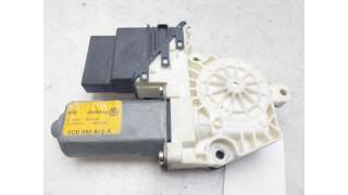 MOTOR ELEVALUNAS TRASERO DERECHO VOLKSWAGEN GOLF IV (1997-2005) 1.8 T 150CV 1781CC - L.8107041 / 1C0959812A