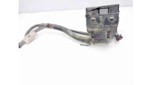 CAJA RELES / FUSIBLES FORD MONDEO III SEDÁN (2000-2007) 2.0 16V TDDI / TDCI 115CV 1998CC - L.8107829 / 1S7T14A142AA 2