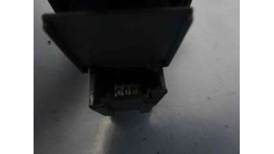 MANDO ELEVALUNAS TRASERO DERECHO AUDI A6 BERLINA  - M.667732 / 4B0959855