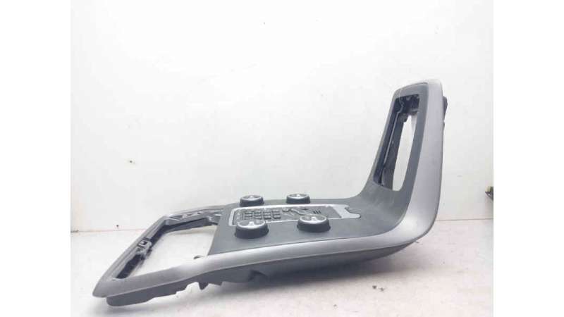 CONSOLA CENTRAL VOLVO V40 FASTBACK (2012-2015) D3 150CV 1984CC - L.8110424 / 31306639 CONSOLA CENTRAL VOLVO V40 FASTBACK (2012-2015) D3 150CV 1984CC - L.8110424 / 31306639
