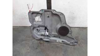 ELEVALUNAS TRASERO IZQUIERDO VOLKSWAGEN TOURAN (2010-2015) - L.8110675 / 1T0839755