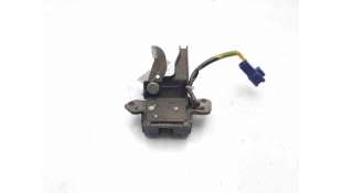 CERRADURA MALETERO / PORTON TOYOTA YARIS (2005-2010) 1.3 VVT-I (SCP90) 87CV 1298CC - L.8114221 / 6935052261