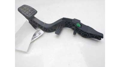 PEDAL EMBRAGUE TOYOTA YARIS (2005-2010) 1.3 VVT-I (SCP90) 87CV 1298CC - L.8114440 / 313110D030