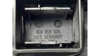 EMBELLECEDOR VOLKSWAGEN PASSAT VARIANT (2005-2011) - L.8115155 / 3C0864263A