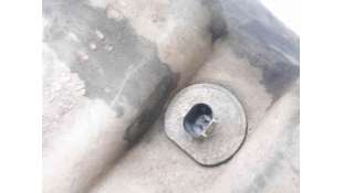 DEPOSITO LIMPIA MERCEDES-BENZ CLASE C (2000-2003) C 200 CDI (203.004) 116CV 2148CC - L.8115648 / A2038600060 2