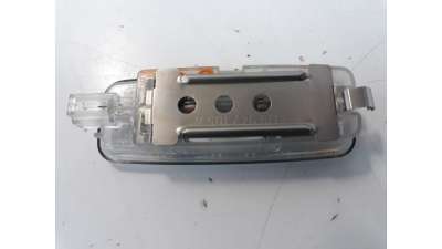 LUZ INTERIOR AUDI A3  - M.671701 / 4D0947105A