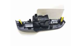 MANDO ELEVALUNAS TRASERO IZQUIERDO LEXUS NX (2014-) 300H AWD (AYZ15, ZGZ15, AGZ15) 155CV 2493CC - L.8117203 / 7428078010 2