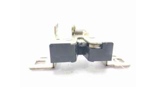 CERRADURA MALETERO / PORTON FORD MONDEO II SEDÁN (1996-2000) 1.8 I 115CV 1796CC - L.8119523 / 96BGF43200AA 2