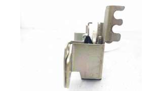 CERRADURA MALETERO / PORTON FORD MONDEO II SEDÁN (1996-2000) 1.8 I 115CV 1796CC - L.8119523 / 96BGF43200AA