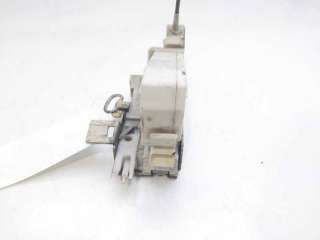 CERRADURA PUERTA DELANTERA DERECHA FORD MONDEO II SEDÁN (1996-2000) 1.8 I 115CV 1796CC - L.8119847 / 95BBF219A64