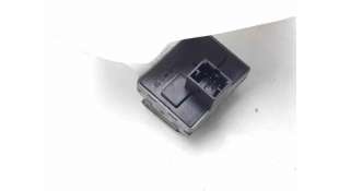 MANDO ELEVALUNAS DELANTERO IZQUIERDO SEAT IBIZA III (2002-2005) 1.9 SDI 64CV 1896CC - L.8122501 / 6Q0959858 2