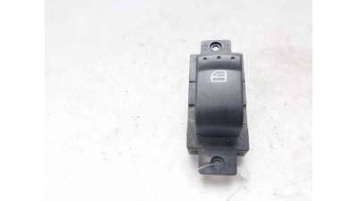 MANDO ELEVALUNAS DELANTERO DERECHO SSANGYONG KORANDO (2010-) - L.8123860 / 8582034000