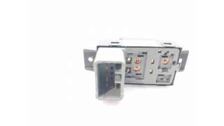 MANDO ELEVALUNAS DELANTERO DERECHO SSANGYONG KORANDO (2010-) - L.8123860 / 8582034000