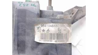 FARO ANTINIEBLA DERECHO PEUGEOT 407 SW (2004-2011) - L.8124068 / 9641945480