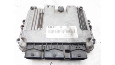 CENTRALITA MOTOR UCE RENAULT MEGANE II (2002-2008) 1.9 DCI (BM0G, CM0G) 120CV 1870CC - L.8126776 / 8200305678