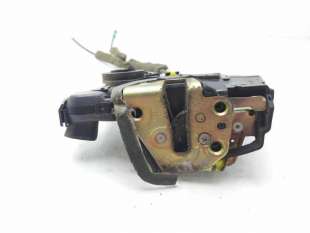 CERRADURA PUERTA DELANTERA IZQUIERDA TOYOTA COROLLA VERSO (2004-2009) 2.0 D-4D (CUR10) 116CV 1995CC - L.8127543 / 690400215 2