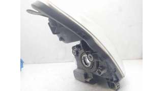 FARO DERECHO TOYOTA COROLLA VERSO (2004-2009) 2.0 D-4D (CUR10) 116CV 1995CC - L.8127582 / 811300F010