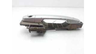 MANETA EXTERIOR DELANTERA IZQUIERDA TOYOTA COROLLA VERSO (2004-2009) 2.0 D-4D (CUR10) 116CV 1995CC - L.8127617 / 6921105903