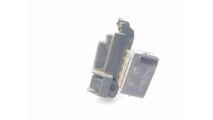 CAJA RELES / FUSIBLES VOLKSWAGEN POLO (1996-1999) 50 1.0 50CV 999CC - L.8129622 / 6X0937550 2