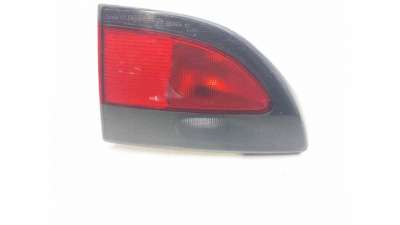 PILOTO TRASERO DERECHO INTERIOR RENAULT MEGANE I CLASSIC (1997-2001) 1.9 DTI (LA08, LA0N) 98CV 1870CC - L.8131860 / 7700838