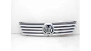 REJILLA DELANTERA VOLKSWAGEN POLO (1999-2001) 1.4 60CV 1390CC - L.8132866 / 6N0853651J