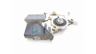 MOTOR ELEVALUNAS TRASERO DERECHO VOLKSWAGEN GOLF V (2003-2009) - L.8134619 / 1K4839402E