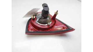 PILOTO TRASERO IZQUIERDO INTERIOR VOLKSWAGEN GOLF V (2003-2009) - L.8134646 / 1K6945093G