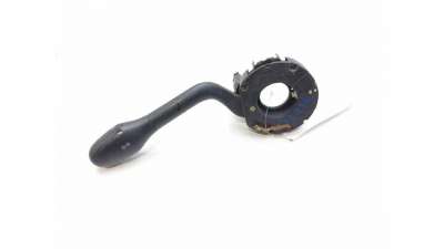 MANDO INTERMITENTES VOLKSWAGEN POLO (1996-1999) 50 1.0 50CV 999CC - L.8136495 / 6N0953513FKZ