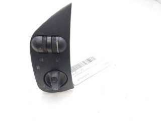 MANDO LUCES VOLKSWAGEN POLO (1996-1999) 50 1.0 50CV 999CC - L.8136499 / 6N1941531M
