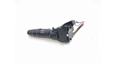 MANDO LUCES NISSAN ALMERA II (2000-2006) 1.5 90CV 1498CC - L.8136753 / 25540AV520
