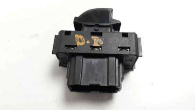 MANDO ELEVALUNAS DELANTERO IZQUIERDO CITROEN C-ELYSÉE  - M.688711 / 96657927ZD