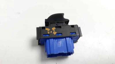 MANDO ELEVALUNAS TRASERO IZQUIERDO CITROEN C-ELYSÉE  - M.688713 / 96766662ZD