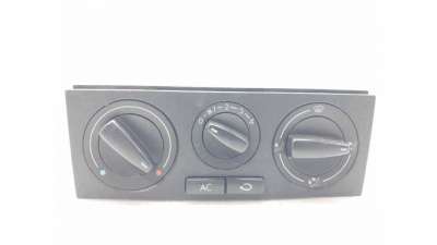 MANDO CALEFACCION /  AIRE ACONDICIONADO VOLKSWAGEN POLO (1999-2001) 1.4 16V 75CV 1390CC - L.8145691 / 1J0819045F