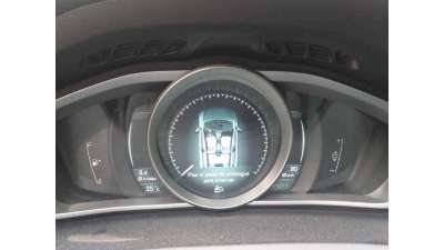 CUADRO INSTRUMENTOS VOLVO V40 FASTBACK (2012-2015) D3 150CV 1984CC - L.8147657 / 31296952