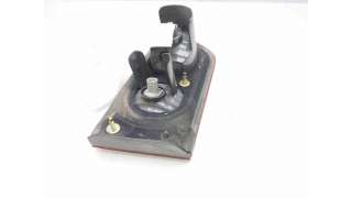 PILOTO TRASERO DERECHO INTERIOR HONDA ACCORD VII (2004-2008) 2.2 I-CTDI (CN1) 140CV 2204CC - L.8157446 / 34151SEA003