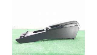 APOYABRAZOS CENTRAL MERCEDES-BENZ CLASE C (2010-2014) C 180 CDI (204.000) 120CV 2143CC - L.8163567 / A2045401307