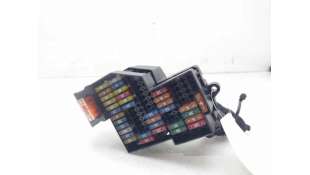 CAJA RELES / FUSIBLES VOLKSWAGEN TOUAREG (2002-2010) 5.0 V10 TDI 313CV 4921CC - L.8165782 / 7L0941828