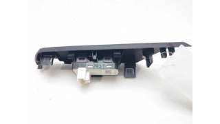 MANDO ELEVALUNAS TRASERO DERECHO MAZDA 3 (2008-2014) 1.6 MZR 105CV 1598CC - L.8166818 / BBM266370